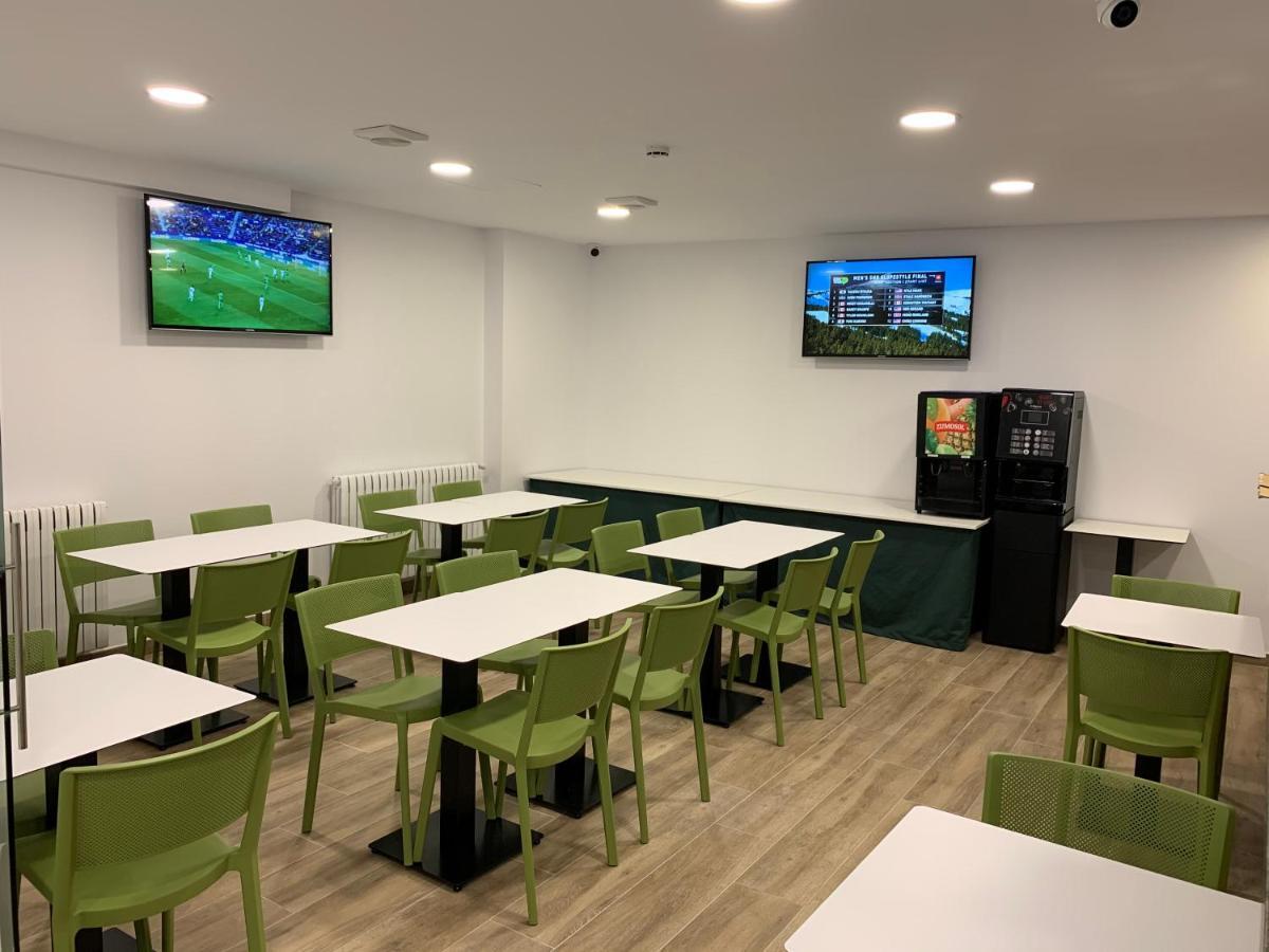 פאס דה לה קאסה Hotel Musher מראה חיצוני תמונה